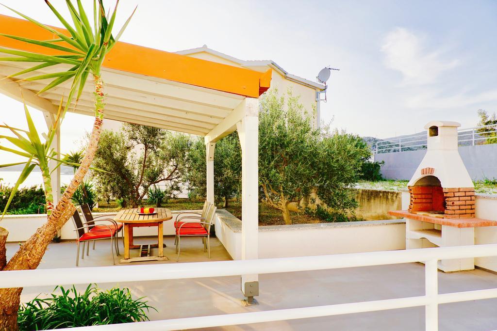 House Agradable Daire Seget Vranjica Dış mekan fotoğraf