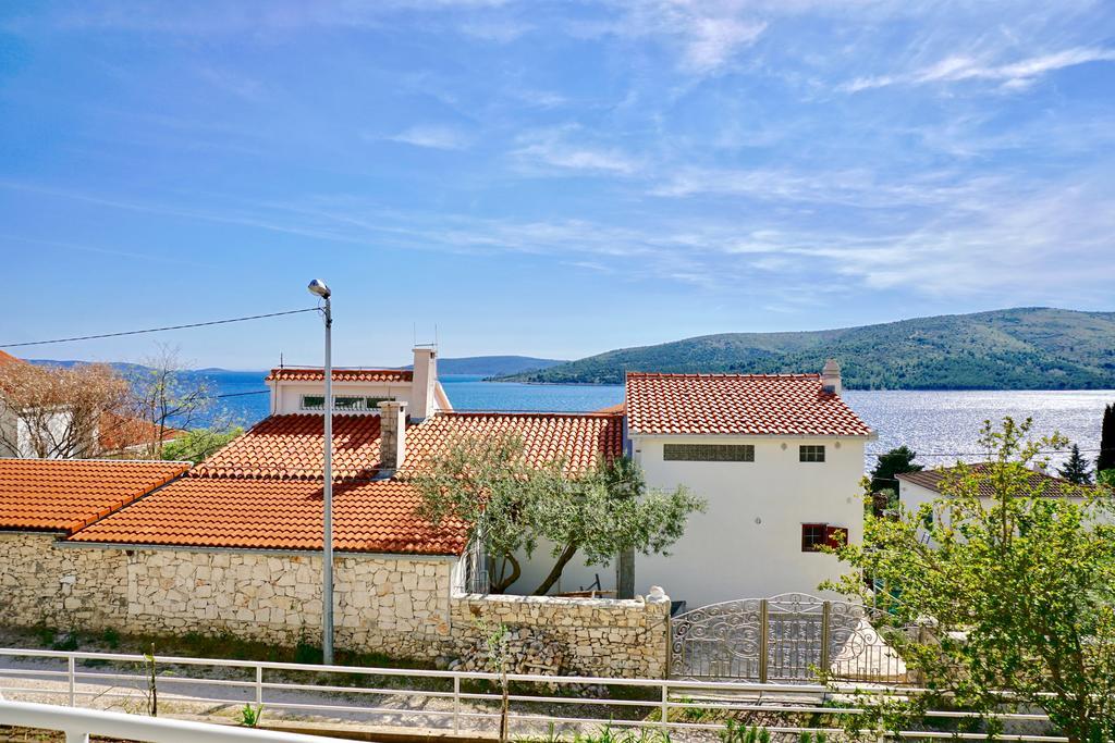 House Agradable Daire Seget Vranjica Dış mekan fotoğraf